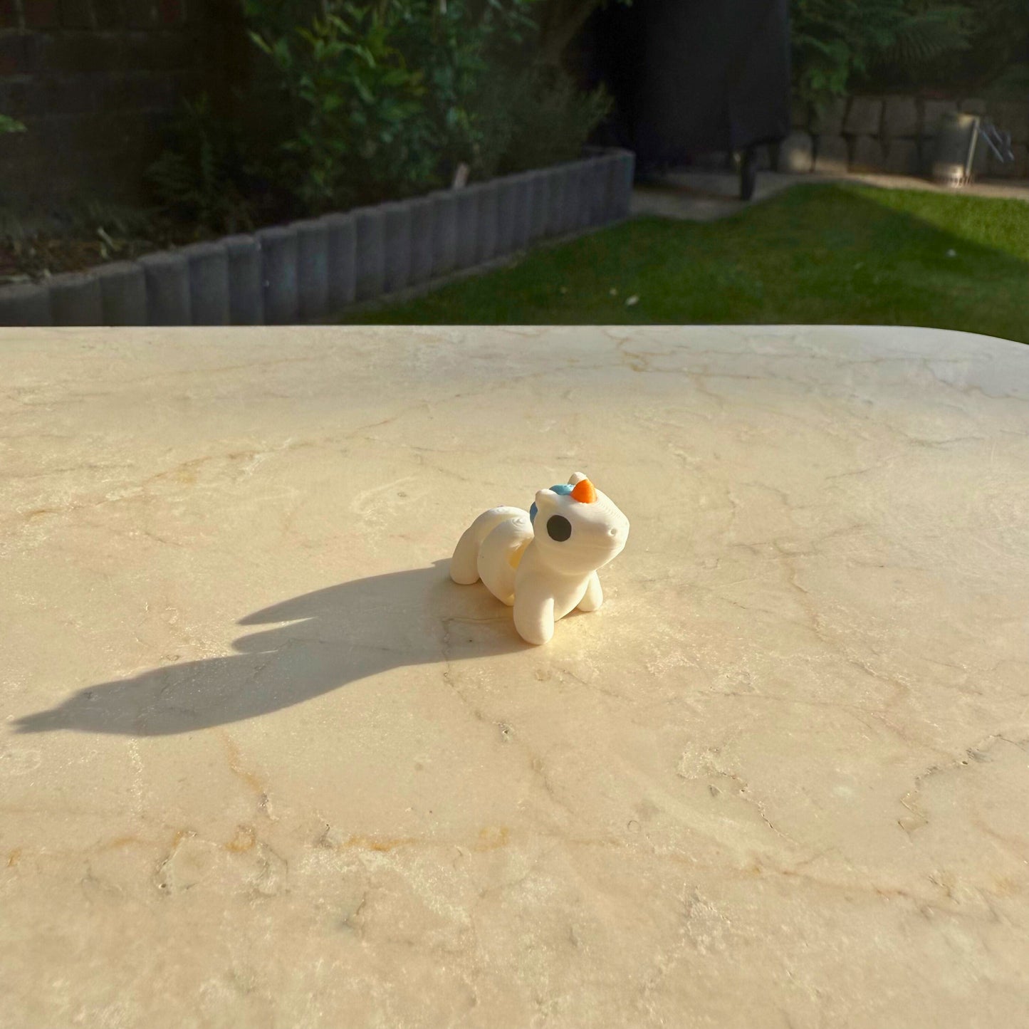 Flexibel 3D geprint eenhoorn fantasie speelgoed, eco-vriendelijk en veilig voor kinderen.