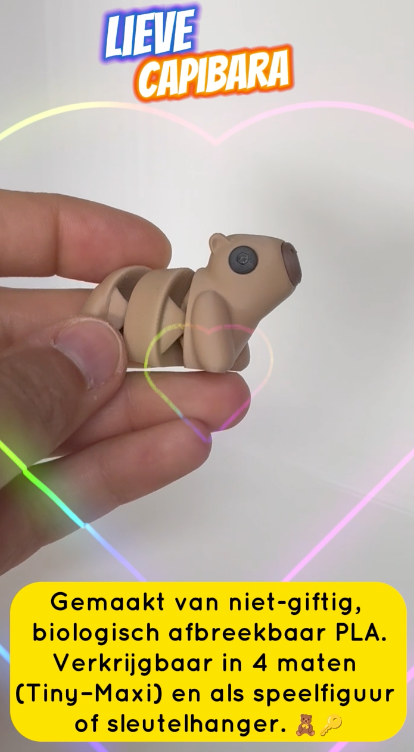 Video van een schattige capibara-speelfiguur die zachtjes wordt bewogen om zijn flexibiliteit te tonen.